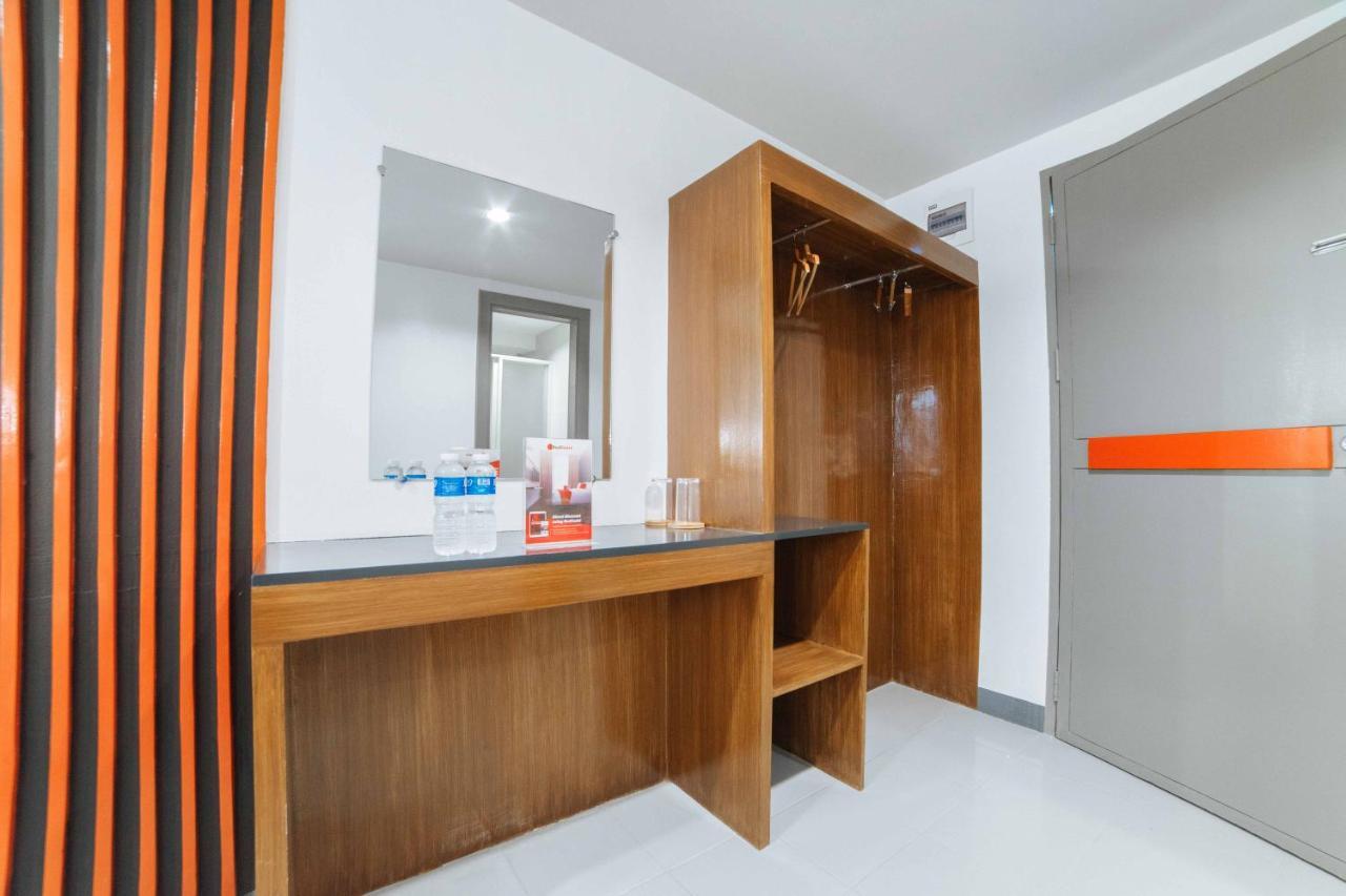 Reddoorz Plus Near San Pedro Cathedral Davao City Eksteriør billede