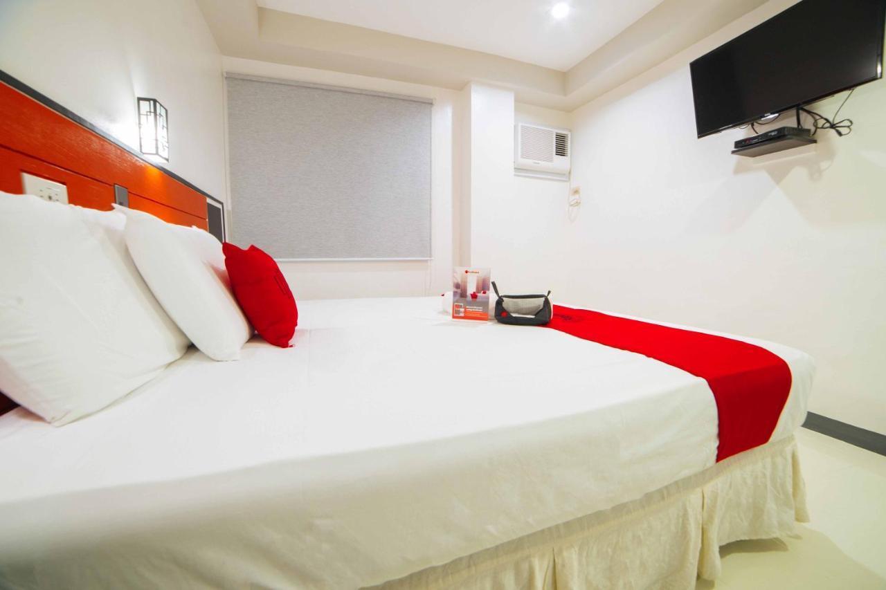 Reddoorz Plus Near San Pedro Cathedral Davao City Eksteriør billede